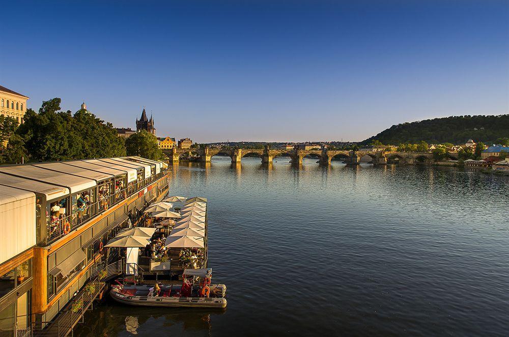 Art House By Adrez * Praha