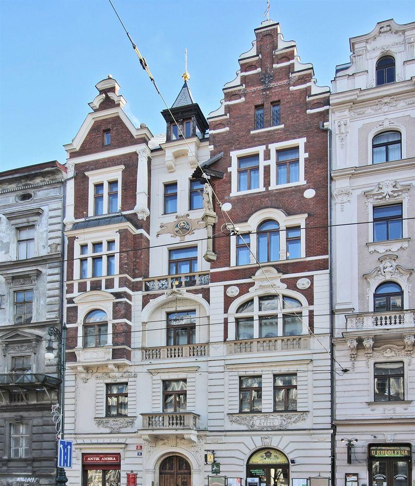 Art House By Adrez Apartmán Praha